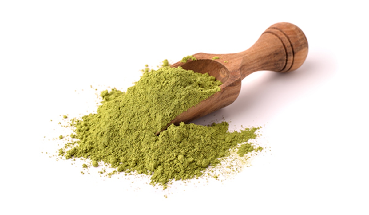 SDF INDIA100% Natural Herbal Henna Powder (50Grm)