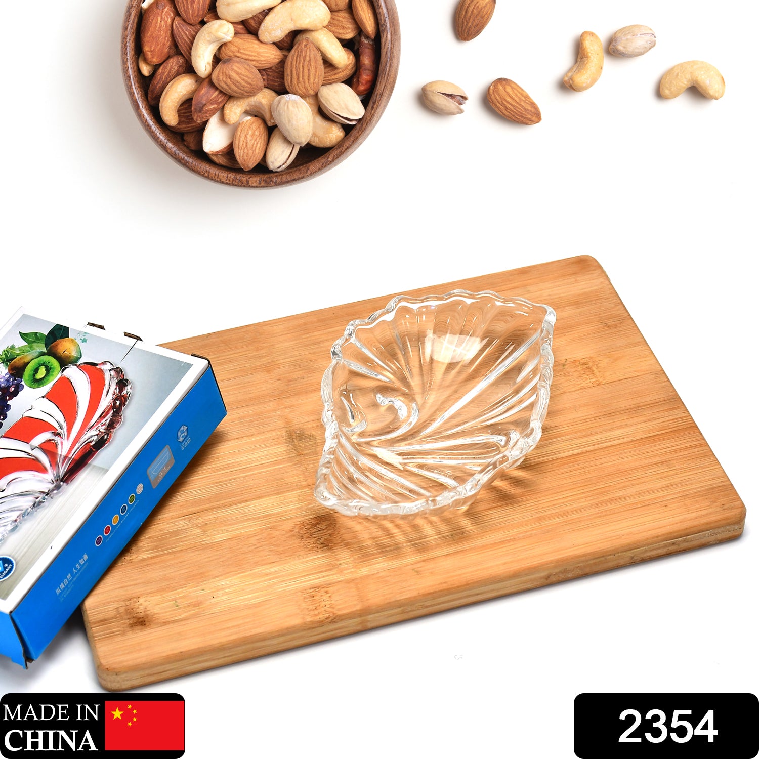 2354 Leaf shaped Glass Serve tray of snacks, Mukhwaas, and ice cream.