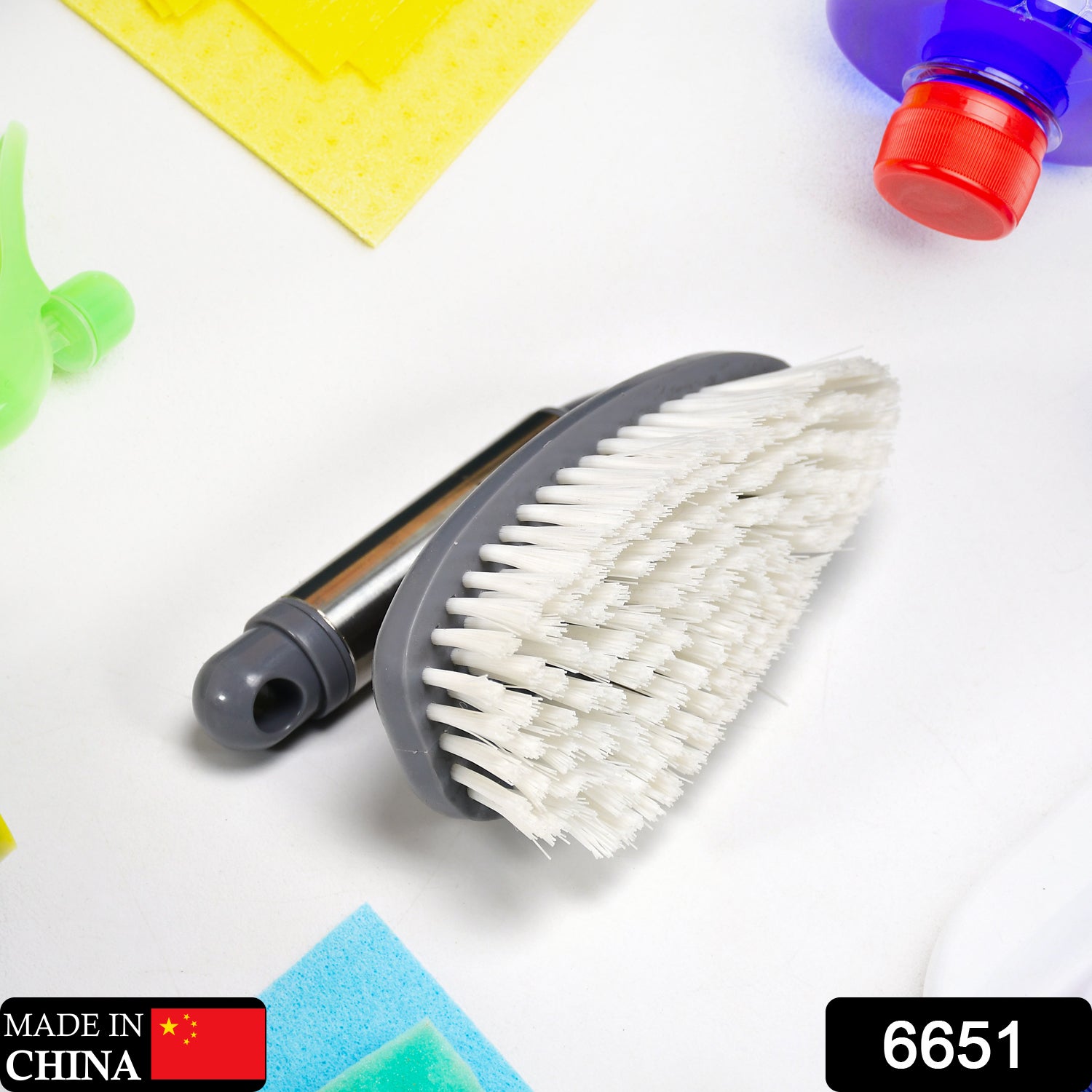 6651 Scrubber Plastic Brush with stainless steel handle (set of 1)